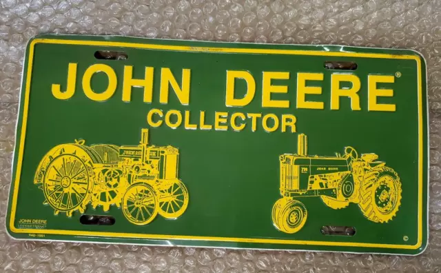 John Deere Collector License Plate with 2 Tractor Models