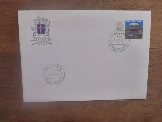 Iceland 1982 The Year Of Elderly People Fdc First Day Cover