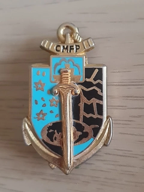 INSIGNE CENTRE MILITAIRE DE FORMATION PROFESSIONNELLE N°2 - Drago