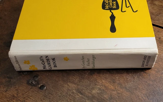 McCall's Garden Book Deluxe Edition by Gretchen Harshbarger (Vintage, 1968) H/C