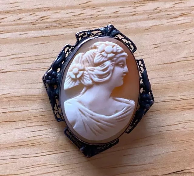 ANTIQUE STERLING SILVER FILIGREE CARVED SHELL CAMEO BROOCH PIN Victorian era