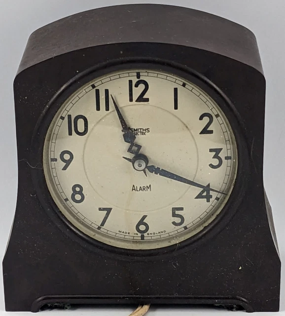 VINTAGE SMITH'S SECTRIC Bakelite Alarm Clock, Made In Great Britain 31