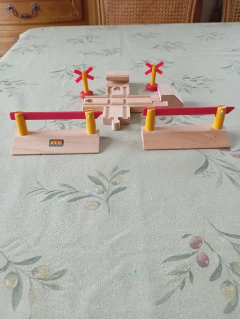 Pont Levant Brio N°33672 - Vintage 2003 - Rare Et Recherché