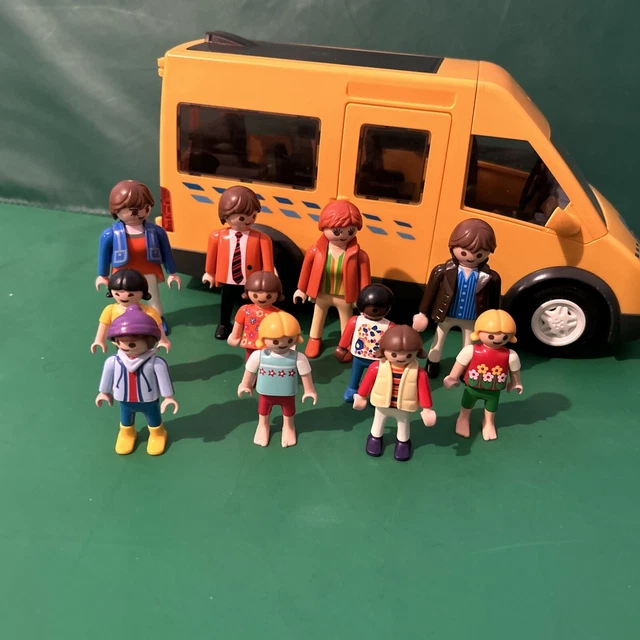 PLAYMOBIL 6866 CITY Life School Bus with Removable Roof & extra Figures ...