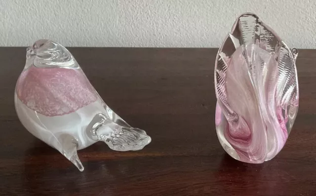 Beautiful Pair Of Pink And White Art Glass Bird Figurines 3