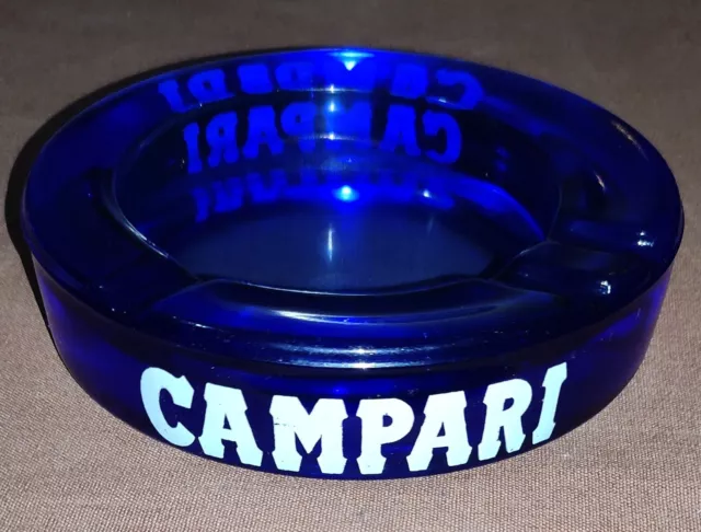 posacenere CAMPARI portacenere vetro blu/bianco decentrato 12,5 x 2,7 cm. Italy