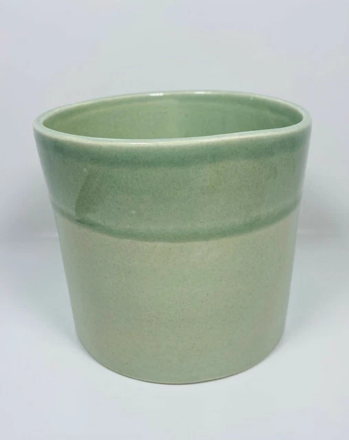 Loza Barro Maceta Contiene, Dos Tonos Verde, 4" x 13.3cm Por Lona