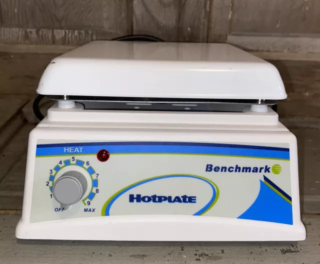 Benchmark Scientific Hotplate H4000-H 7.5" x 7.5" 500 Watts 120 VAC 60hz  TESTED