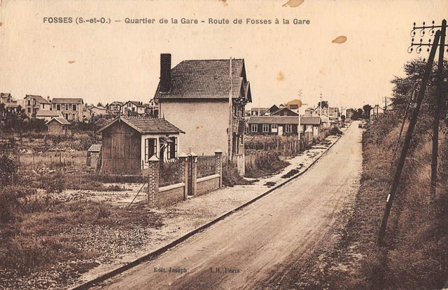 CPA 95 FOSSES QUARTIER DE LA GARE ROUTE DE FOSSES A LA GARE (pas courante
