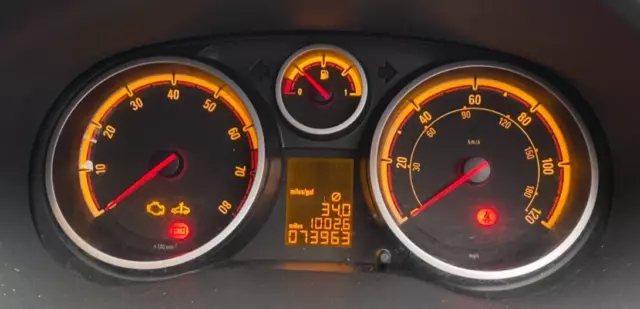 Vauxhall Corsa D-2008-2014 - petrol - instrument cluster dash clocks speedo 349