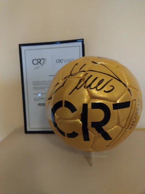 Nike cr7 pallone clearance d'oro