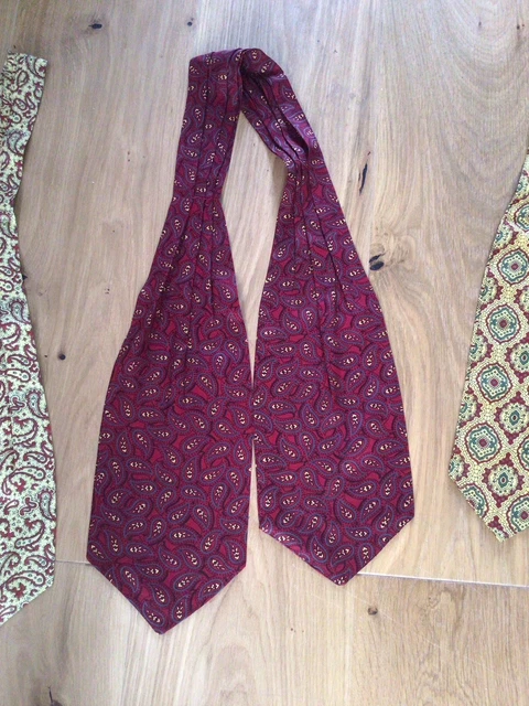 Set Di Cravatta In Seta Classica Con Paisley Blu Argento, Polsini - Foto 5