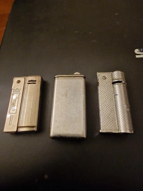 Lot 4 de 3 briquets