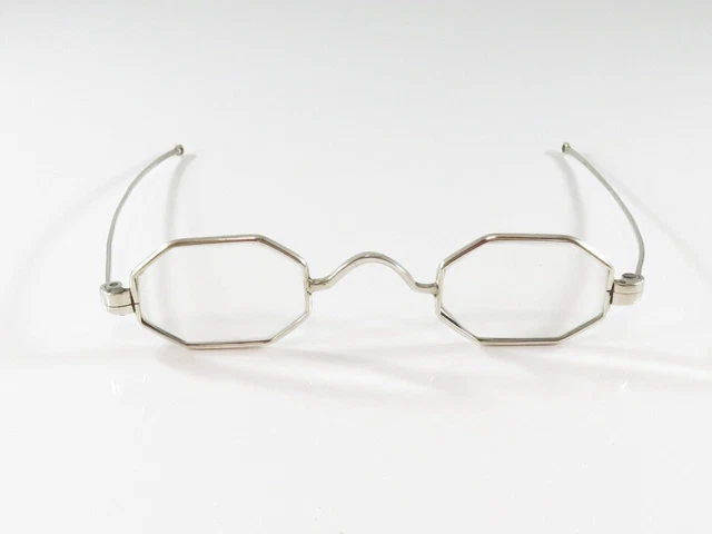 c1850 Coin Silver Eyeglass Spectacles With Glass Childrens 4" Temples