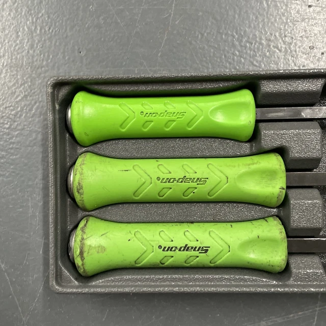 USED (LIFETIME WARRANTY) Snapon Striking Pry Bar Set SPBS704AR (C3/