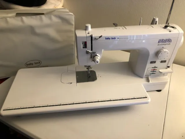Baby Lock Sewing Machine Model 1220 With Case and Foot Pedal White