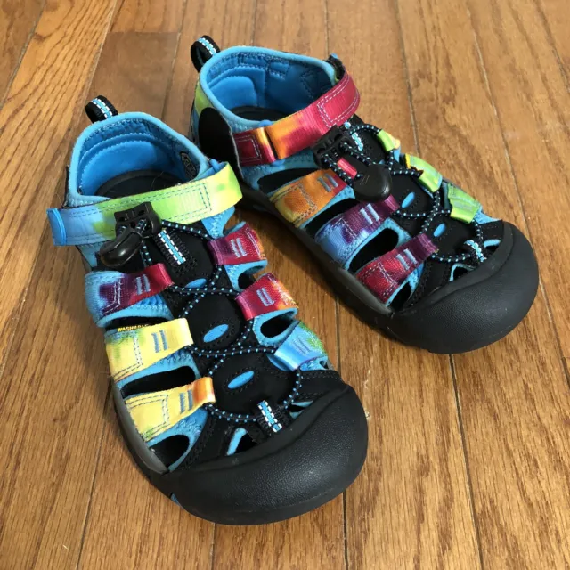 Girls KEEN Newport H2  Rainbow Tie Dye Water Shoes Sandals Size 2 Youth