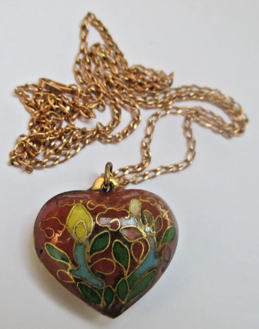 ANCIENNE PETITE BOITE à PILULES MINIATURE EN METAL PARFUMS CHERAMY