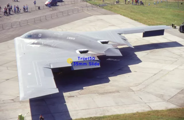 35 mm Slide B-2A Spirin 82-1069 RIAT Fairford 1999 PRM1141