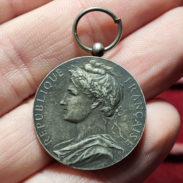 Médaille Ministère Du Travail – Argent – Décoration Officielle