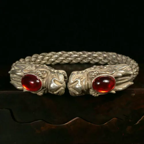 Collectible Chinese Ruby Tibet Silver Handwork Auspicious Dragon Bracelet