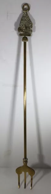 VINTAGE BRASS “PEERAGE ENGLAND” HMS VICTORY TOASTING FORK 45.5cm Long