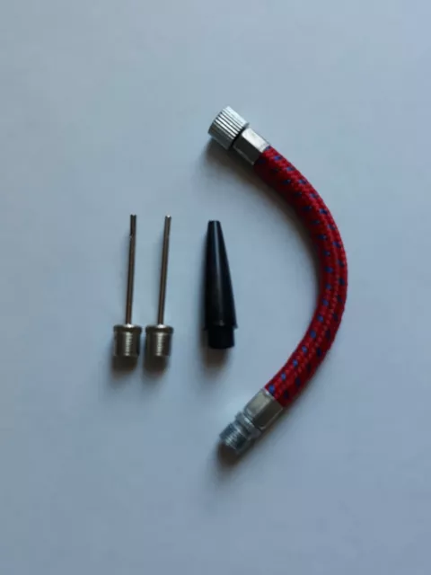 Kit de gonflage 2 aiguilles ballon un embout plastique et un raccord pour vélo