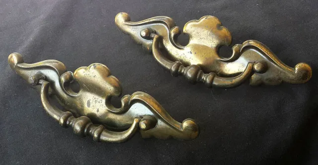 Pair Vintage Old Colonial Brass Dresser Chest Drawer Furniture Drop Pulls Handle