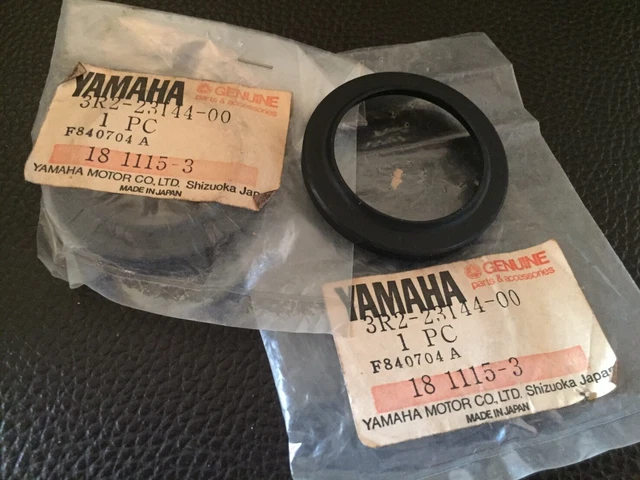 Yamaha DT175 YZ100 Fork Dust Seal P/N 3R2-23144-00 NOS 2Pcs