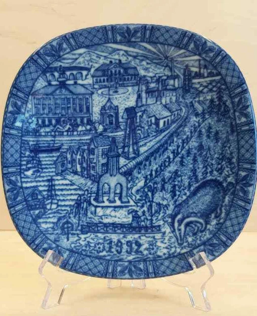 Christmas Plate Julen Rorstrand Sweden Collection 1992  Limited Edition
