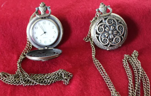 Vintage Taschenuhr mit Kette Antik Look Quarz Messing Uhr Blume Geschenkidee