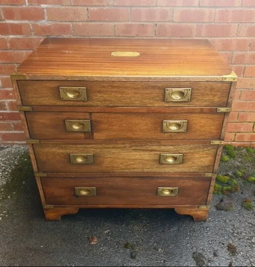Campaign chest of drawers