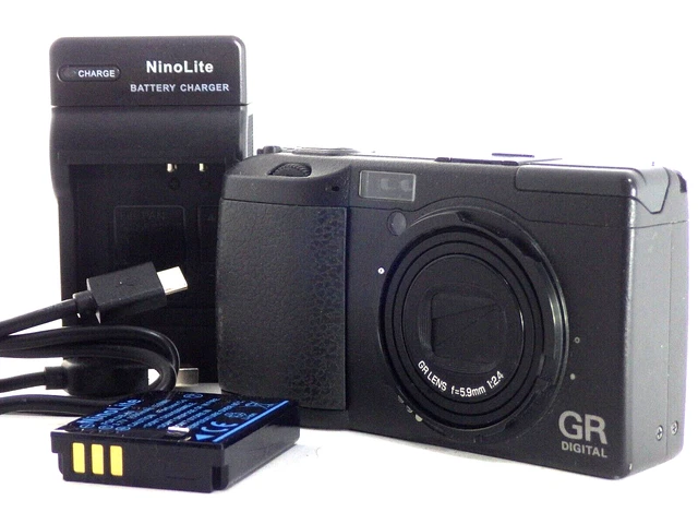 [Near MINT!!!] RICOH GR DIGITAL Compact Digital Camera 8.1MP Black JAPAN 1 first