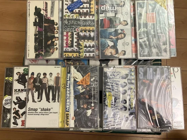 SMAP 8cm CD 30枚セット SMAP 8CM CD Single 30 Disc Set Used Excellent Condition