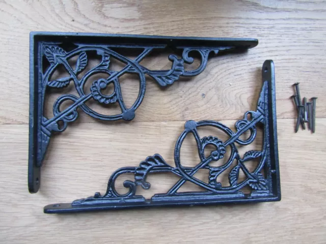 PAIR of TRELLIS Cast iron antique retro Rustic vintage shelf brackets BLACK