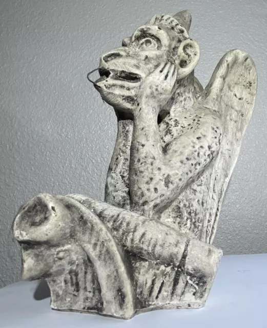 Ancienne applique murale en plâtre CHIMÈRE GARGOUILLE Début 20ème