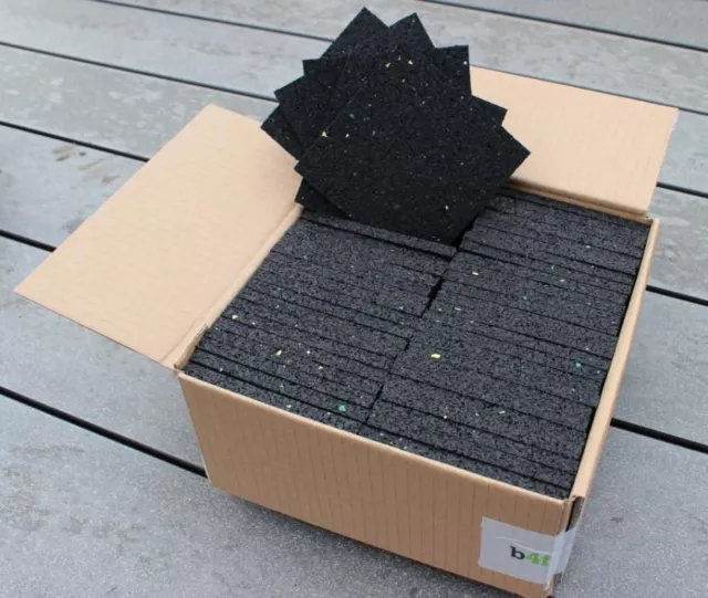 Terrassenpads Unterkonstruktion aus recyceltem Gummigranulat 100x100x8mm