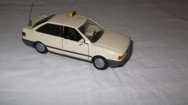 Gama 1173 , Audi 80 Quattro , Taxi , 1:43 , selten