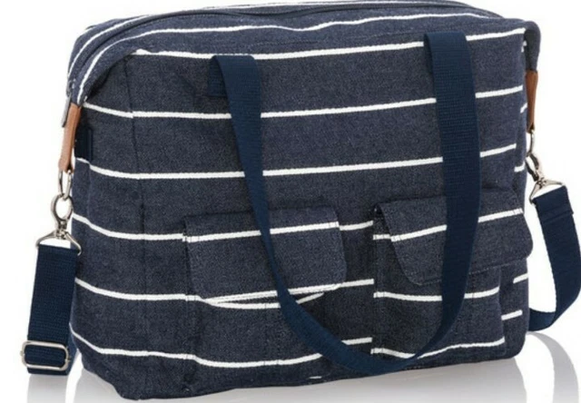 Thirty one gifts hotsell casual cargo bag