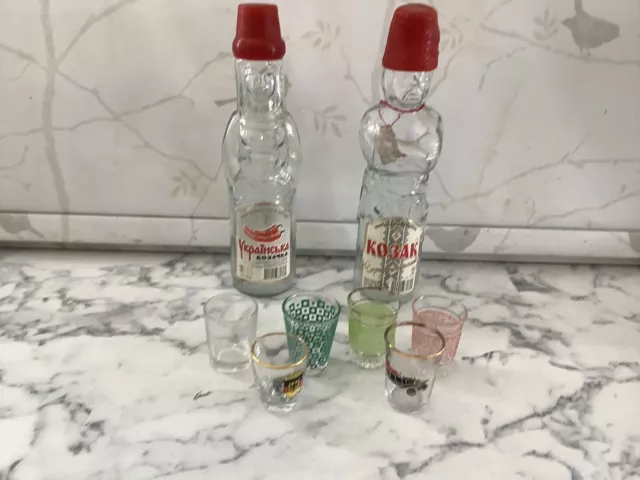 Seltene russische Stolichnaya Dekanter Tänzer leer 6 Vintage Schnapsgläser