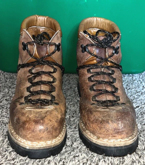 VINTAGE HEAVY DUTY Leather Hiking Boots Made in Italy Vibram Outsole