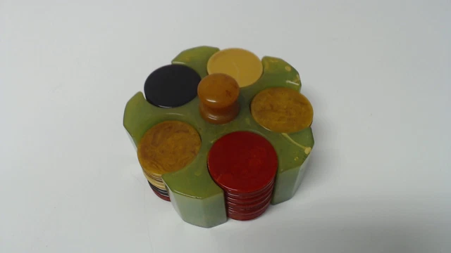 Vintage Catalin Bakelite Poker Caddy Chip Holder & Chips 88 chips
