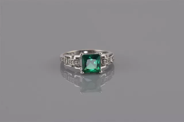 Sterling Silver Green Solitaire Accented Square Linked Band Ring 925 Sz: 7