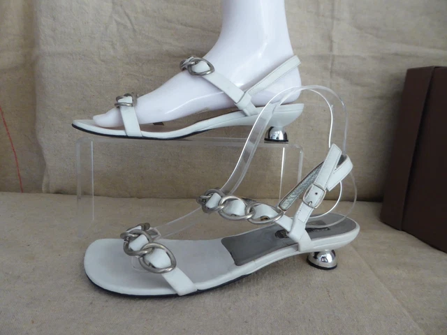 Escarpins pointus en cuir talon aiguille doré, 7248152