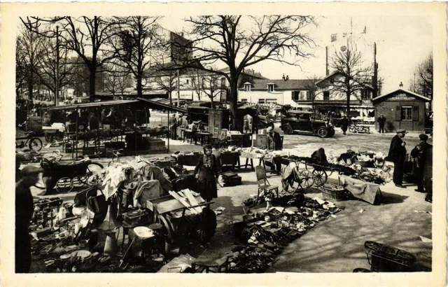 CPA AK KREMLIN-BICETRE Le Marché aux Fleces (671975)