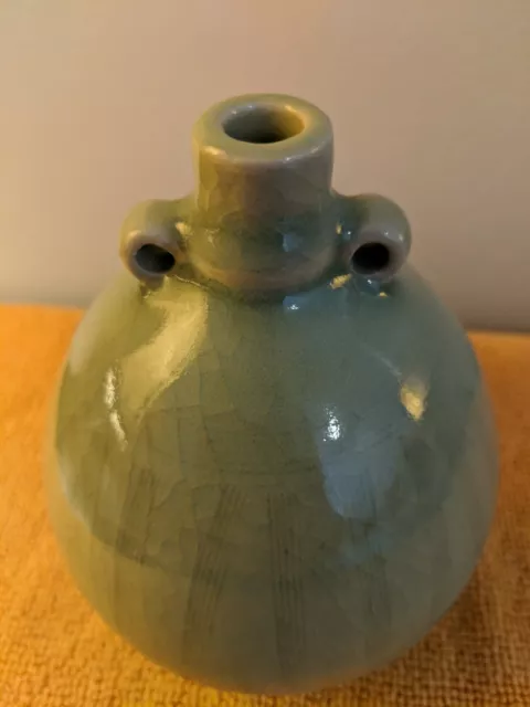 Vintage Green Celadon Crackled Glazed porcelain (oil lamp?). NM condition. 2