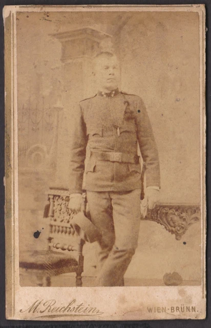 19044 Frühes Portrait Foto CDV KAB KuK Soldat Atelier M. Reichstein Wien Brünn