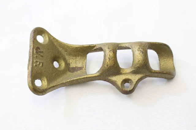 Vintage Antique Cast Iron Flag Pole Holder 3/4” Bracket Home Old Decor -M69