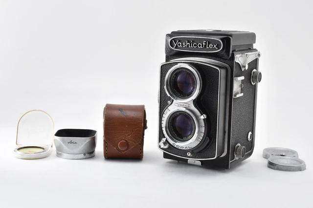 ANTIQUE YASHICA - D Camera F = 80mm COPAL MXV Untested Sold as is
