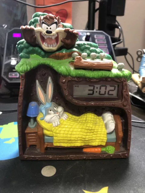 Vintage Looney Tunes Taz & Bugs Bunny Alarm Clock * 1997 Tested Working